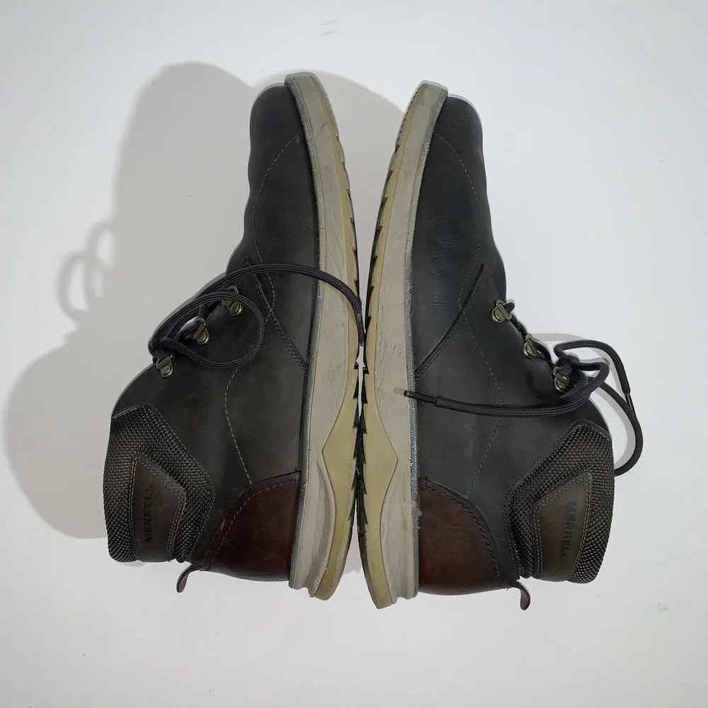 Merrell Boulder Boots Mens Size 12 Brown Leather Chukka Ankle Casual Outdoor